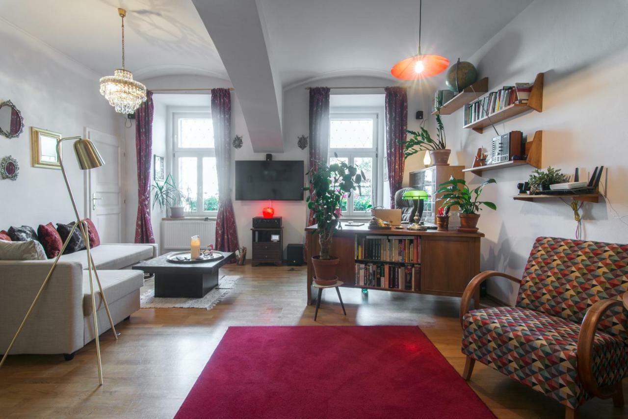 Victoria Design Stays - Apartment Rehorova ปราก ภายนอก รูปภาพ