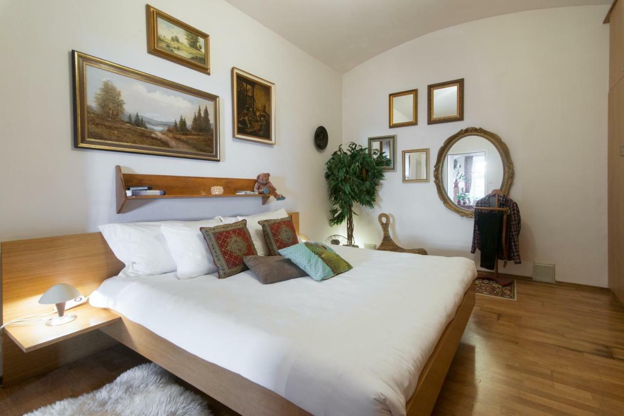 Victoria Design Stays - Apartment Rehorova ปราก ภายนอก รูปภาพ